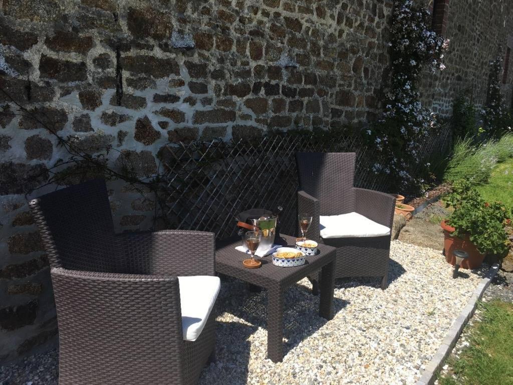 Chantella Saint-Mars-sur-la-Futaie Экстерьер фото